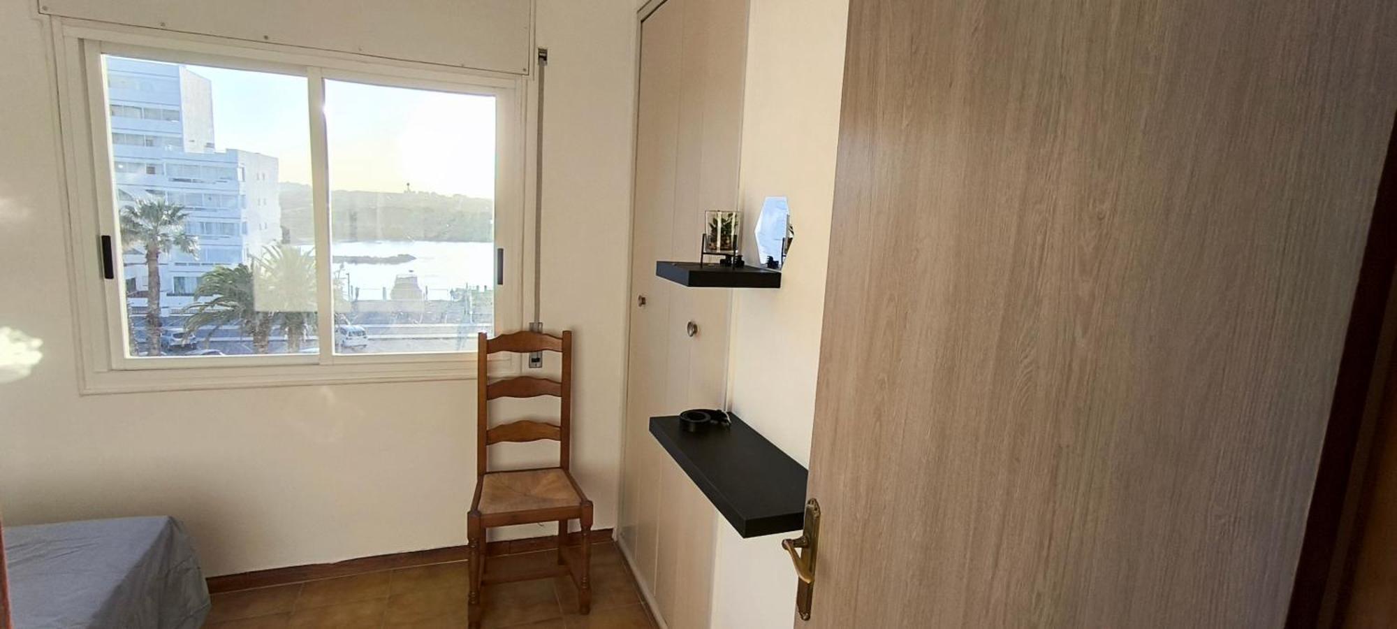 Spacieux Appartement Rose Front Mer Et Piscine Roses Exterior foto