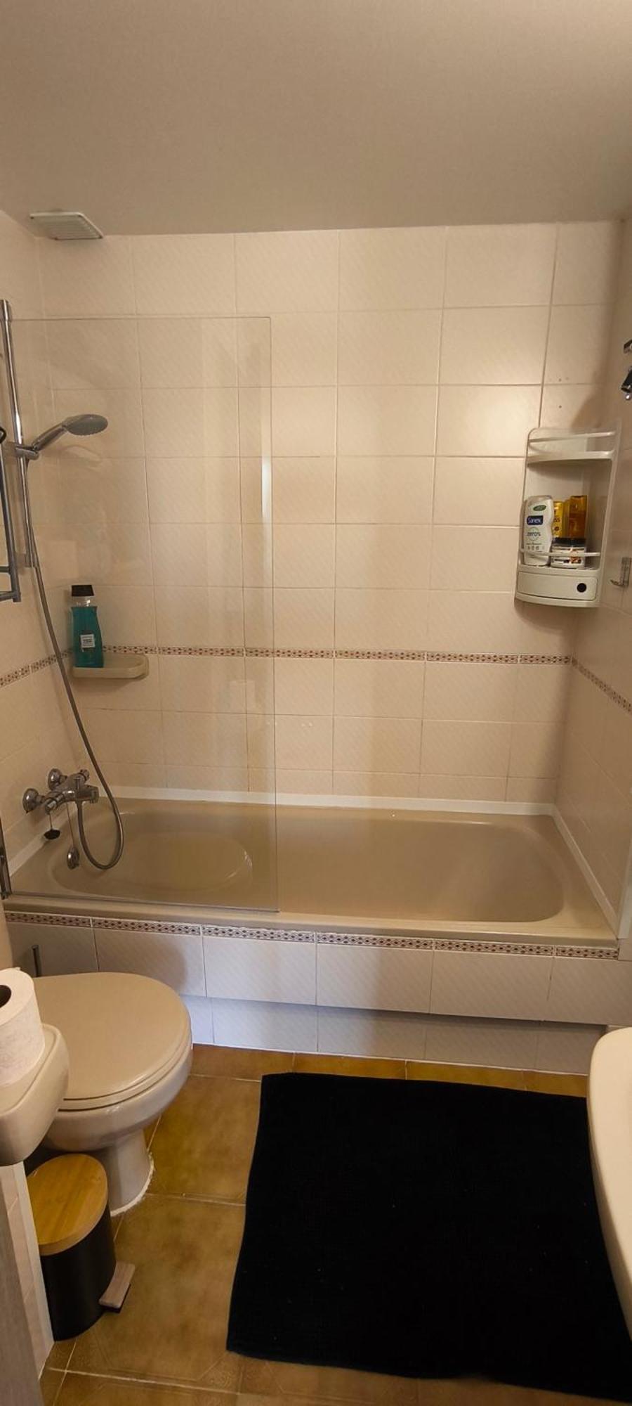 Spacieux Appartement Rose Front Mer Et Piscine Roses Exterior foto