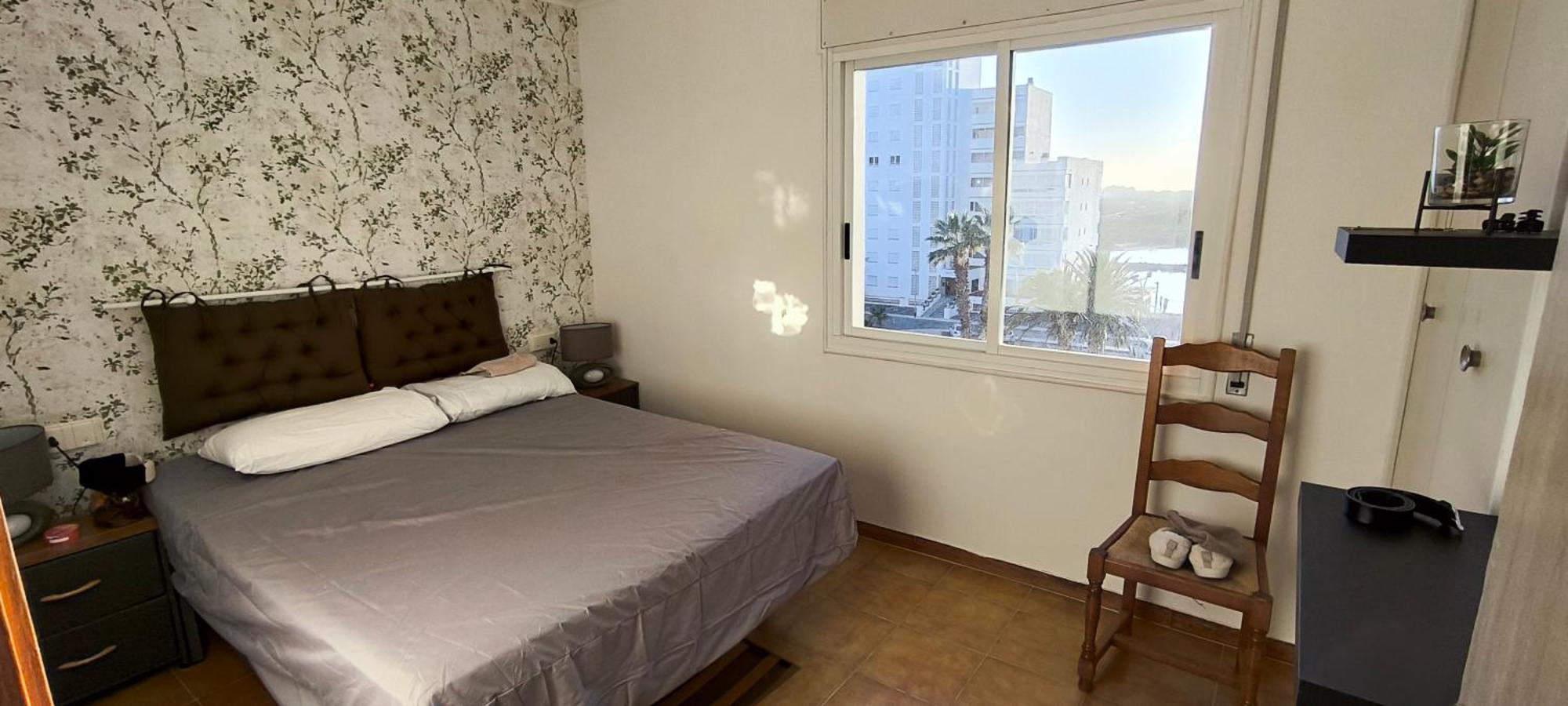 Spacieux Appartement Rose Front Mer Et Piscine Roses Exterior foto